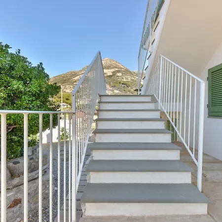 Apartament Il Quartiere Capraia *